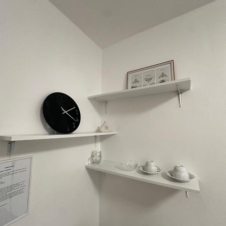 Room 1 Km From Center Bratislava Exterior photo